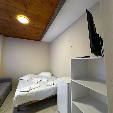 Holiday Home Apartamento Polisi i Vogel